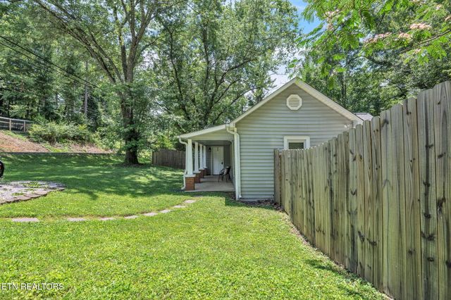 7527 Yount Rd, Knoxville, TN 37931
