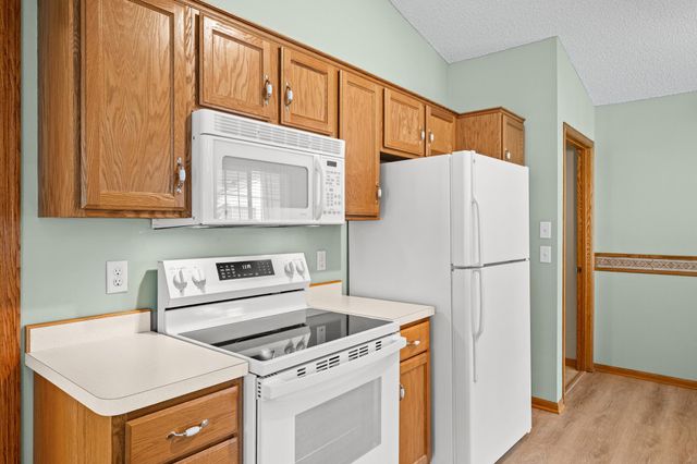 20551 Twilight Trail, Rogers, MN 55374