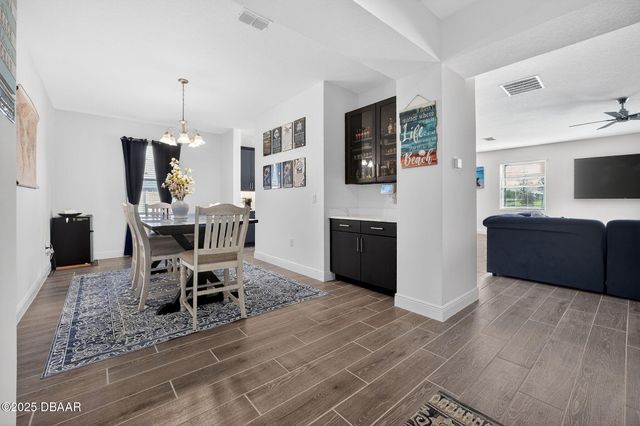 6022 Sierra Crown Street, Mount Dora, FL 32757