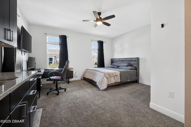 6022 Sierra Crown Street, Mount Dora, FL 32757