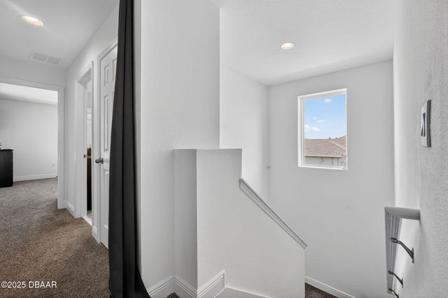 6022 Sierra Crown Street, Mount Dora, FL 32757