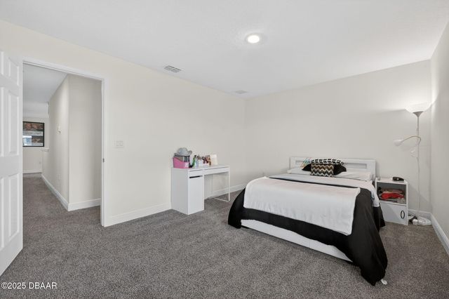 6022 Sierra Crown Street, Mount Dora, FL 32757