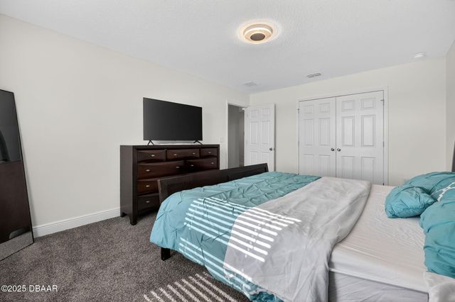 6022 Sierra Crown Street, Mount Dora, FL 32757