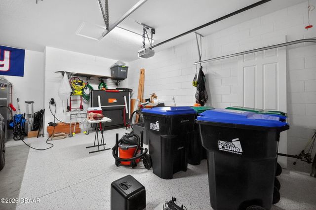 6022 Sierra Crown Street, Mount Dora, FL 32757