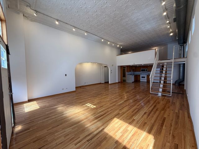 1237 N Noble Street 1F, Chicago, IL 60642