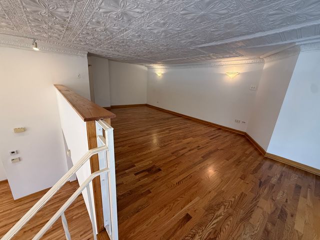1237 N Noble Street 1F, Chicago, IL 60642