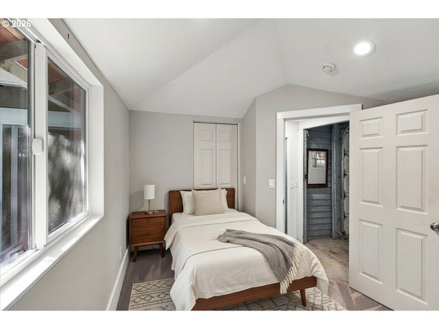 129 Nw 11TH St, Corvallis, OR 97330