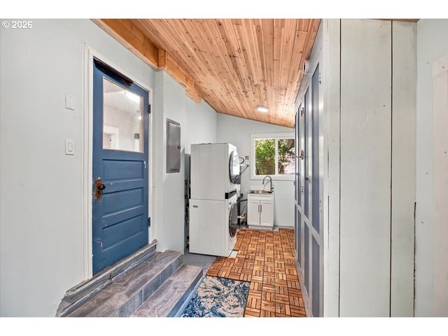 129 Nw 11TH St, Corvallis, OR 97330