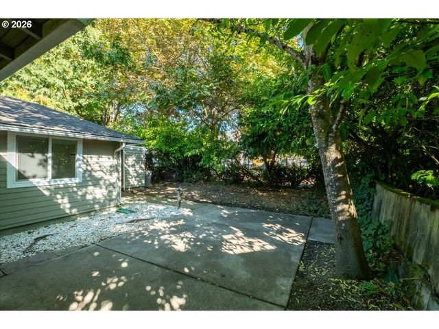 129 Nw 11TH St, Corvallis, OR 97330