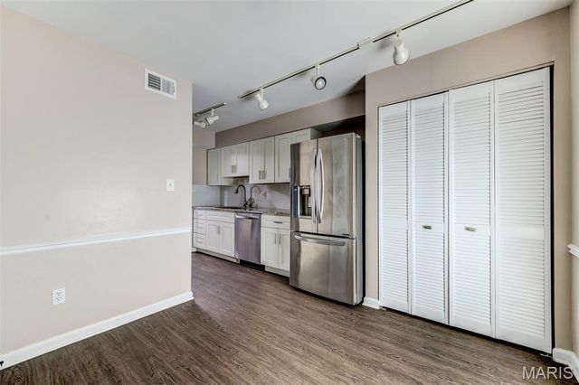 14471 Bantry Lane 2, Chesterfield, MO 63017