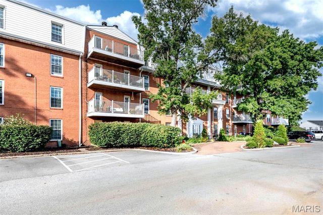 14471 Bantry Lane 2, Chesterfield, MO 63017