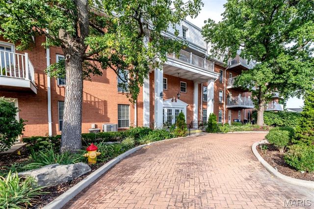 14471 Bantry Lane 2, Chesterfield, MO 63017