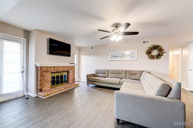 14471 Bantry Lane 2, Chesterfield, MO 63017