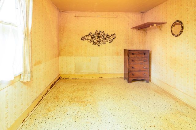 1412 S 9th STREET, Watertown, WI 53094