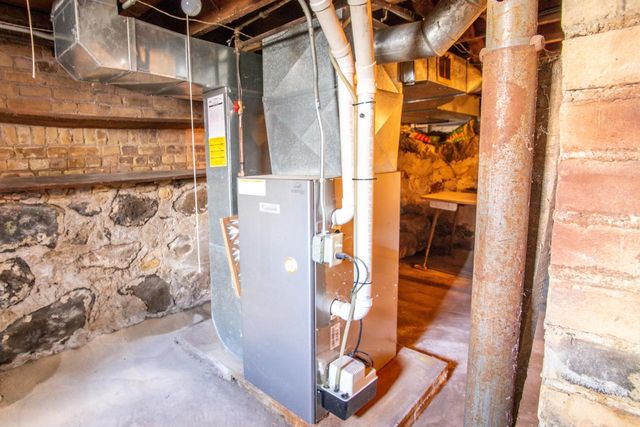 1412 S 9th STREET, Watertown, WI 53094