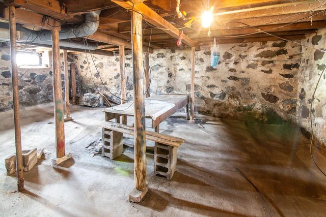 1412 S 9th STREET, Watertown, WI 53094