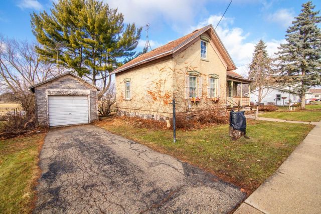 1412 S 9th STREET, Watertown, WI 53094