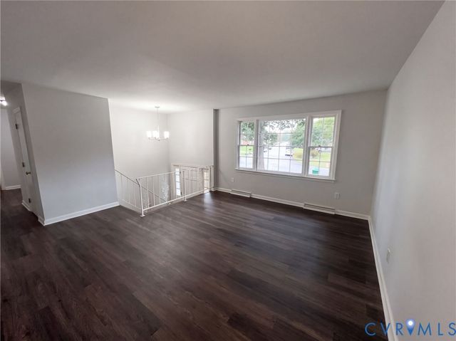 107 School Ave, Colonial Heights, VA 23834
