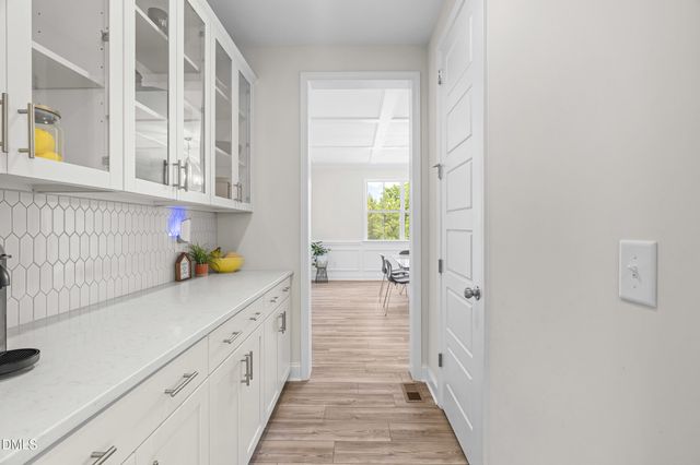 6617 Summit Creek Drive, Holly Springs, NC 27540
