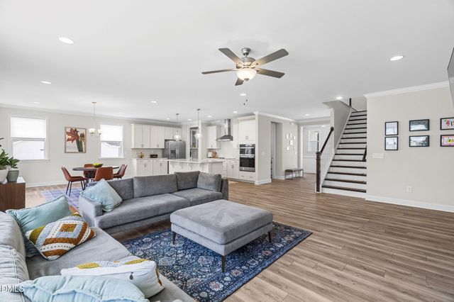 6617 Summit Creek Drive, Holly Springs, NC 27540
