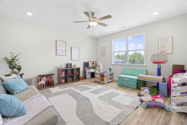 6617 Summit Creek Drive, Holly Springs, NC 27540
