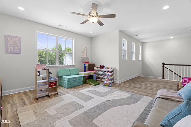6617 Summit Creek Drive, Holly Springs, NC 27540