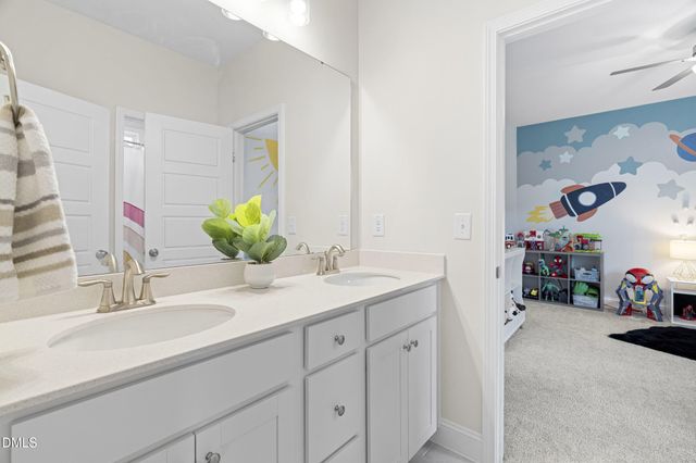6617 Summit Creek Drive, Holly Springs, NC 27540