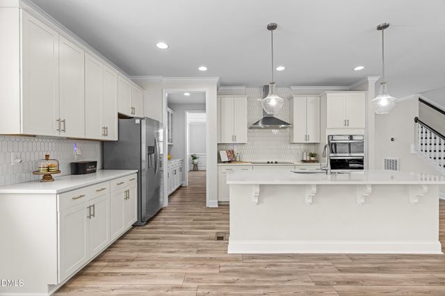 6617 Summit Creek Drive, Holly Springs, NC 27540