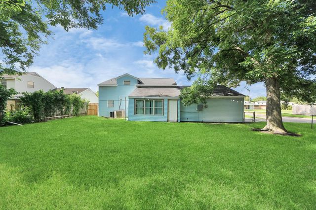 2513 Leslie Street, Pasadena, TX 77502