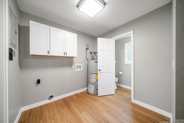 385 W Faust, New Braunfels, TX 78130