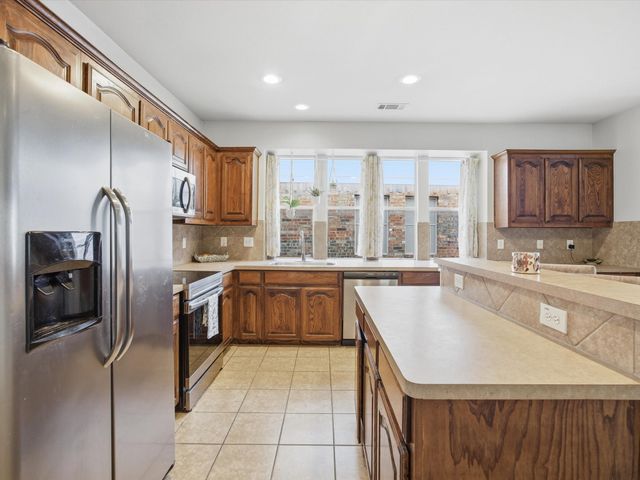 10981 Hawks Landing Road, Fort Worth, TX 76052