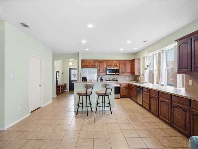 10981 Hawks Landing Road, Fort Worth, TX 76052
