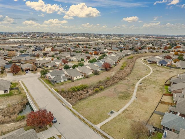 10981 Hawks Landing Road, Fort Worth, TX 76052
