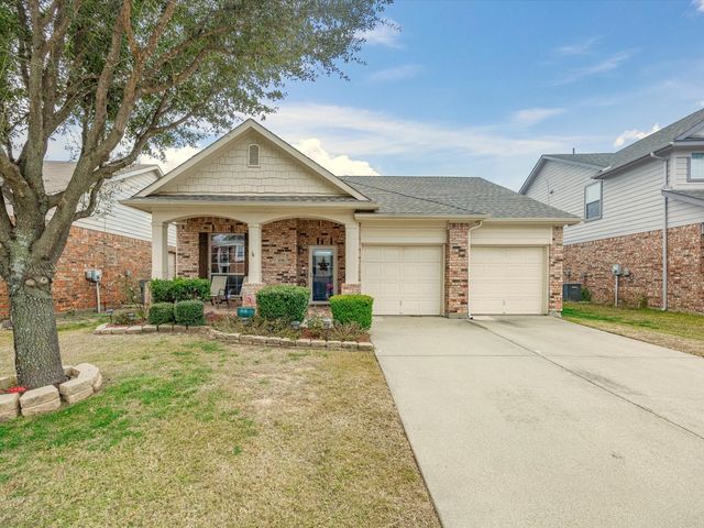 10981 Hawks Landing Road, Fort Worth, TX 76052