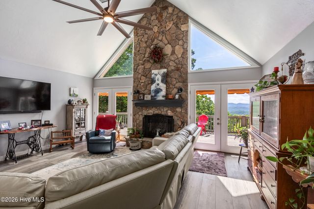 764 Timberwood Hills Road, Murphy, NC 28906