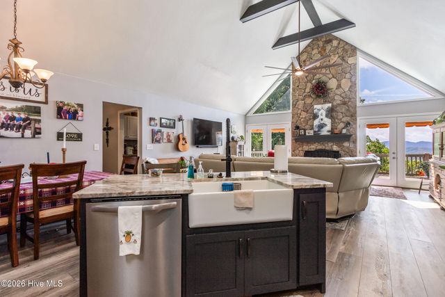 764 Timberwood Hills Road, Murphy, NC 28906