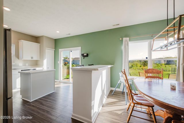 17020 Meander Way, Louisville, KY 40245