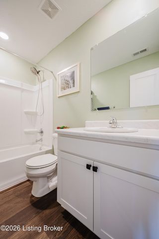 17020 Meander Way, Louisville, KY 40245