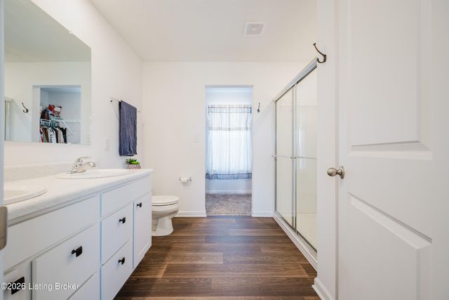 17020 Meander Way, Louisville, KY 40245