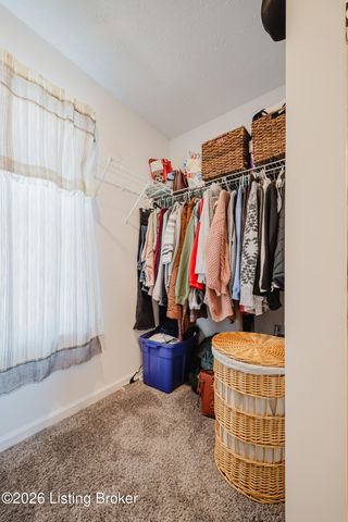 17020 Meander Way, Louisville, KY 40245