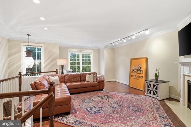 399 SPRING ST, Herndon, VA 20170