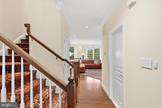 399 SPRING ST, Herndon, VA 20170
