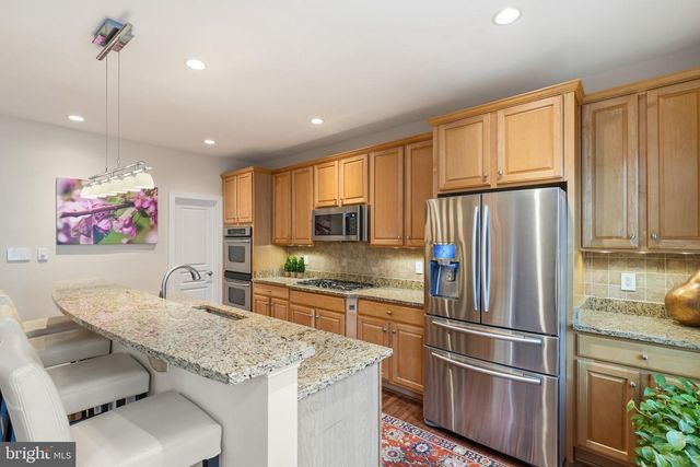 399 SPRING ST, Herndon, VA 20170