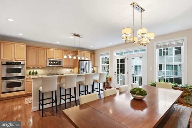 399 SPRING ST, Herndon, VA 20170