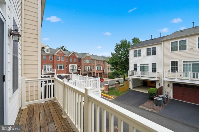 399 SPRING ST, Herndon, VA 20170