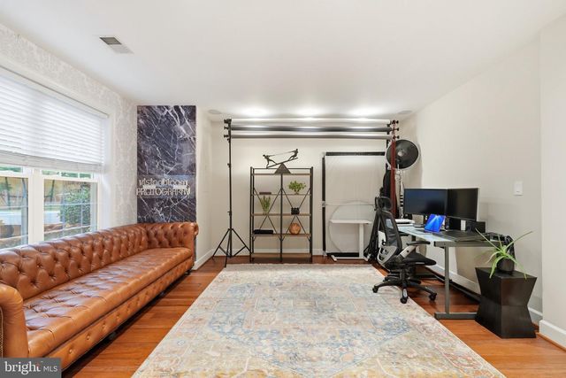 399 SPRING ST, Herndon, VA 20170