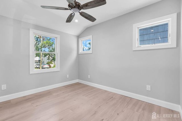 185 E Cliff Road, Colonia, NJ 07067
