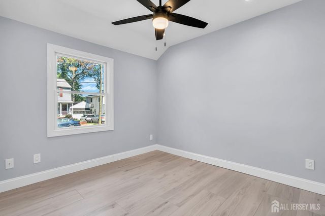 185 E Cliff Road, Colonia, NJ 07067
