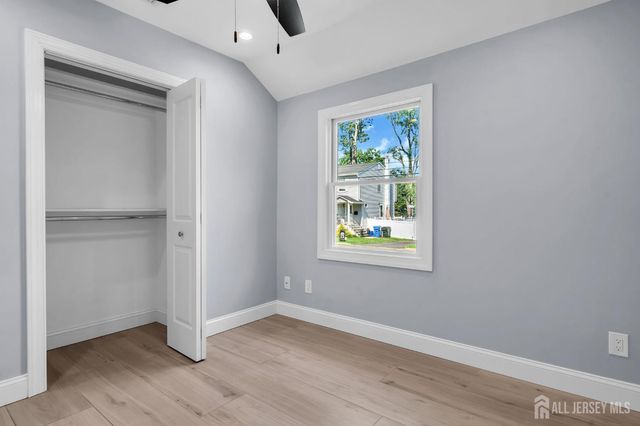 185 E Cliff Road, Colonia, NJ 07067