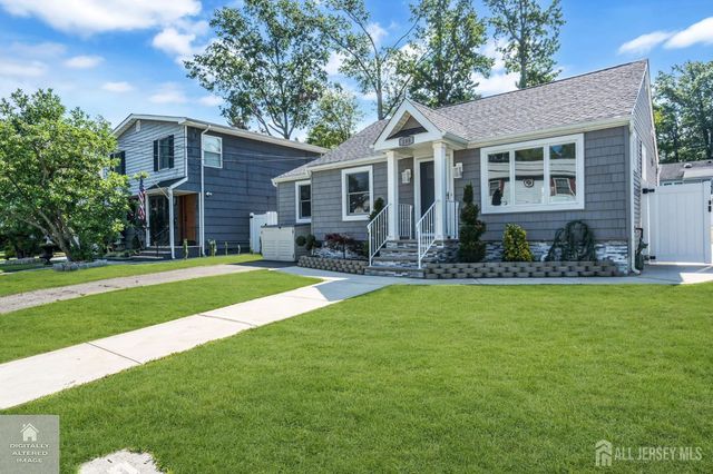 185 E Cliff Road, Colonia, NJ 07067